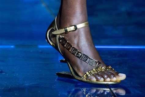 Best Fashion Collaborations in 2021 – Footwear News